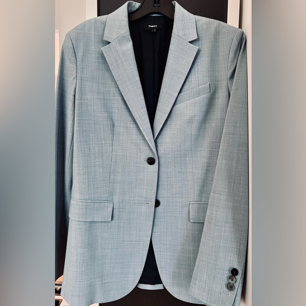 Theory dress blazer. Great for office or with jeans!